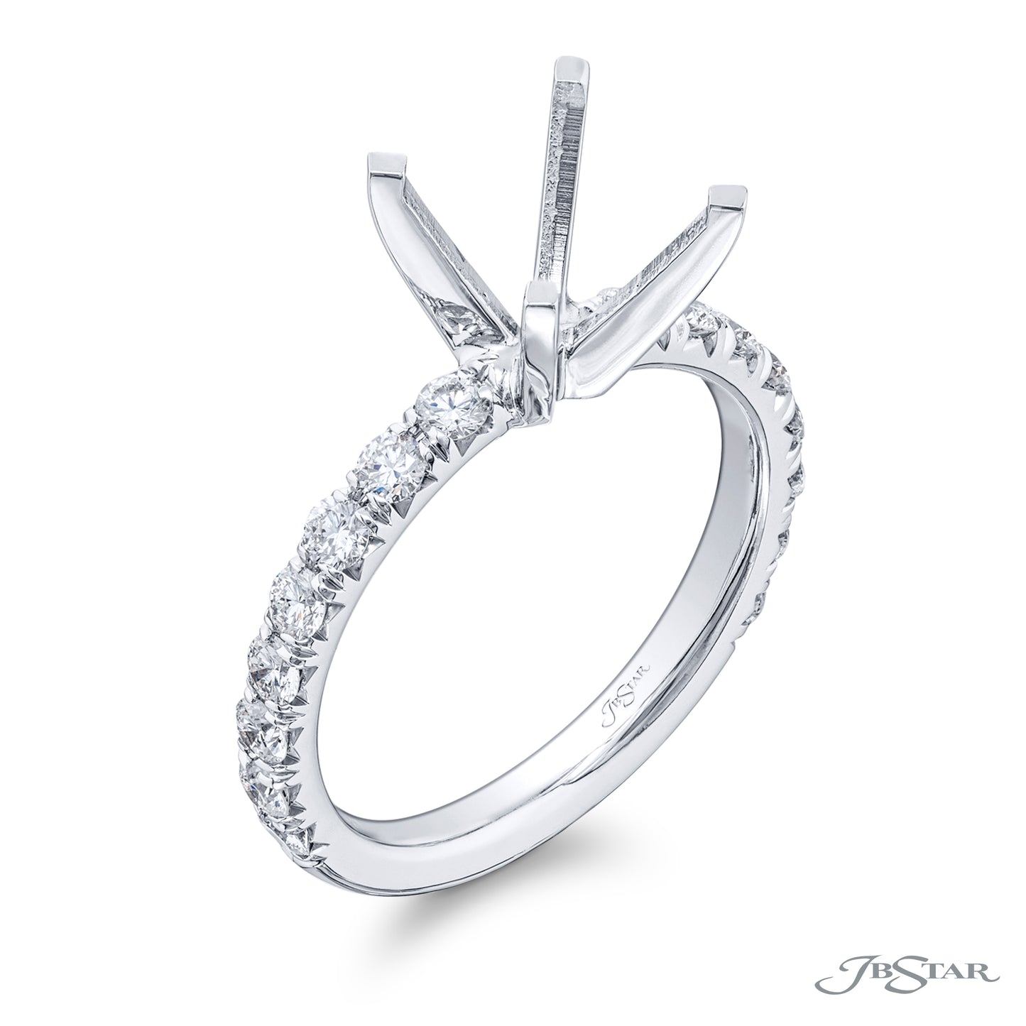 Mounting with Round Diamond Shoulders