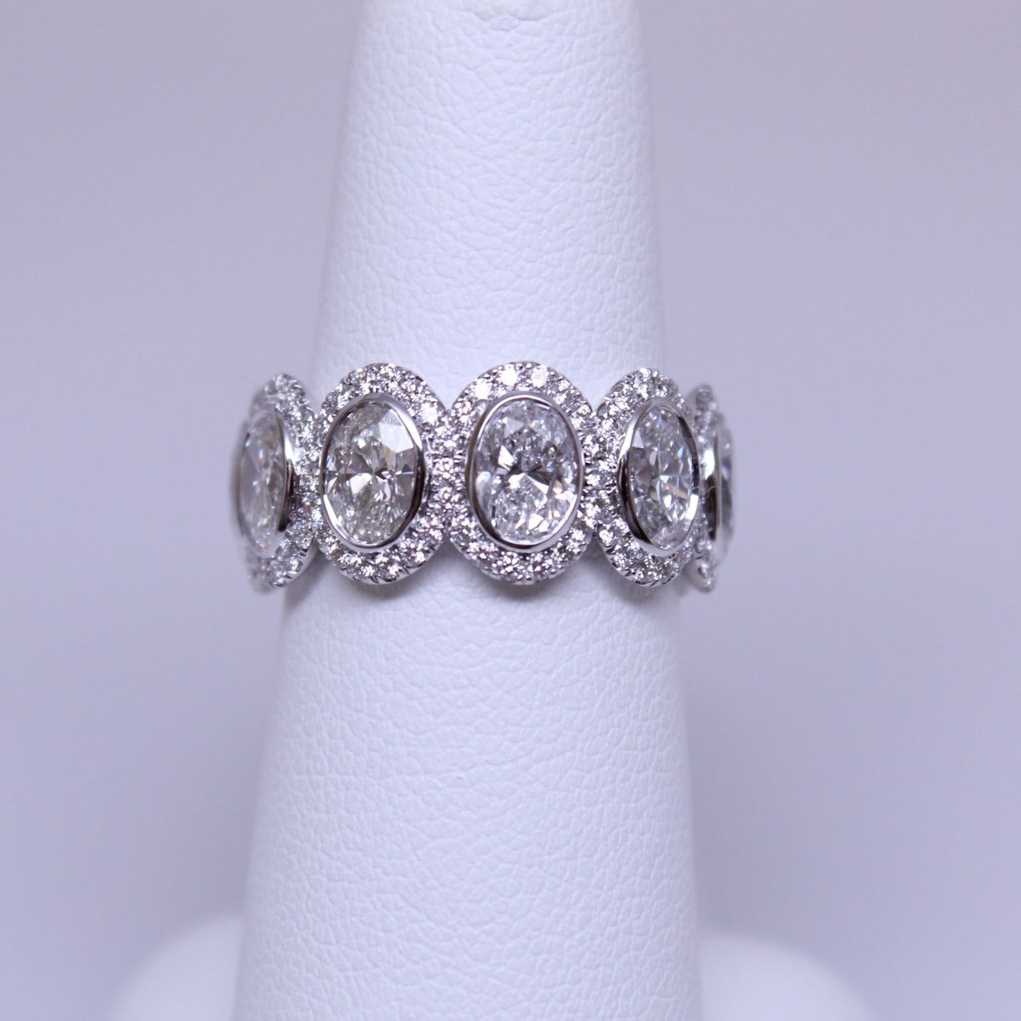 Oval Cut Diamond Halo Band