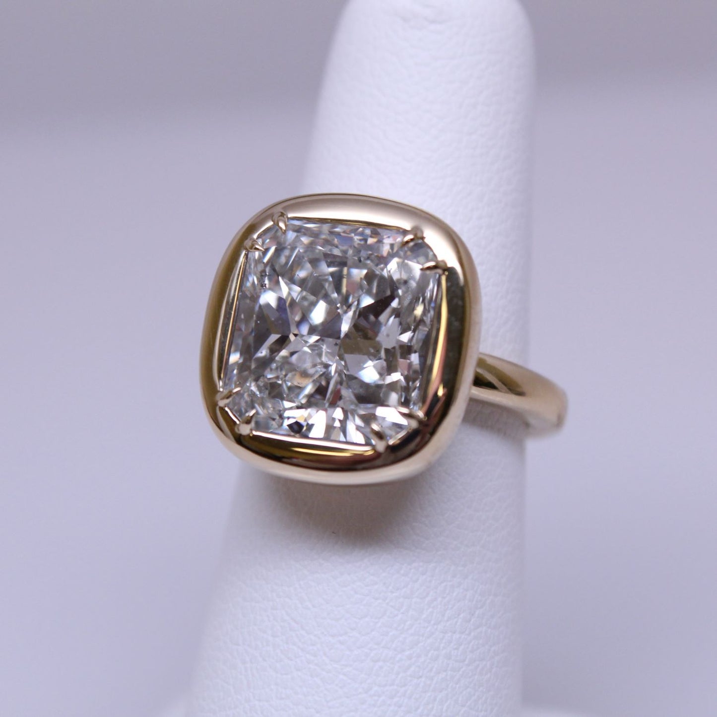 Radiant Cut Diamond Ring
