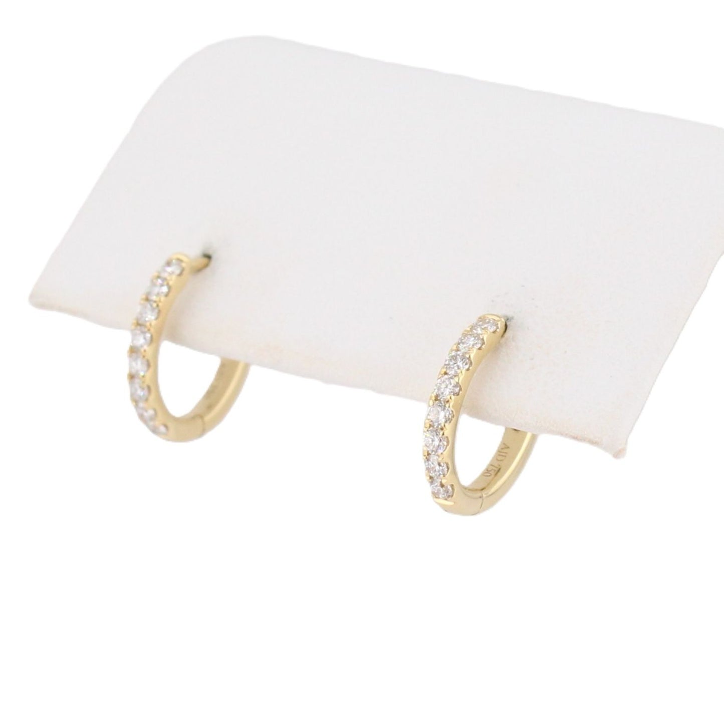 Diamond Oval Huggies