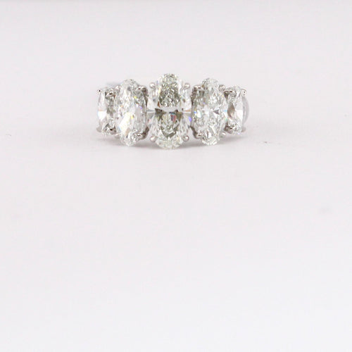 Movál® GIA Certified Diamond Band