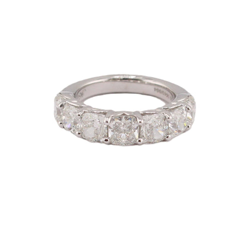 Cushion Cut Diamond Band