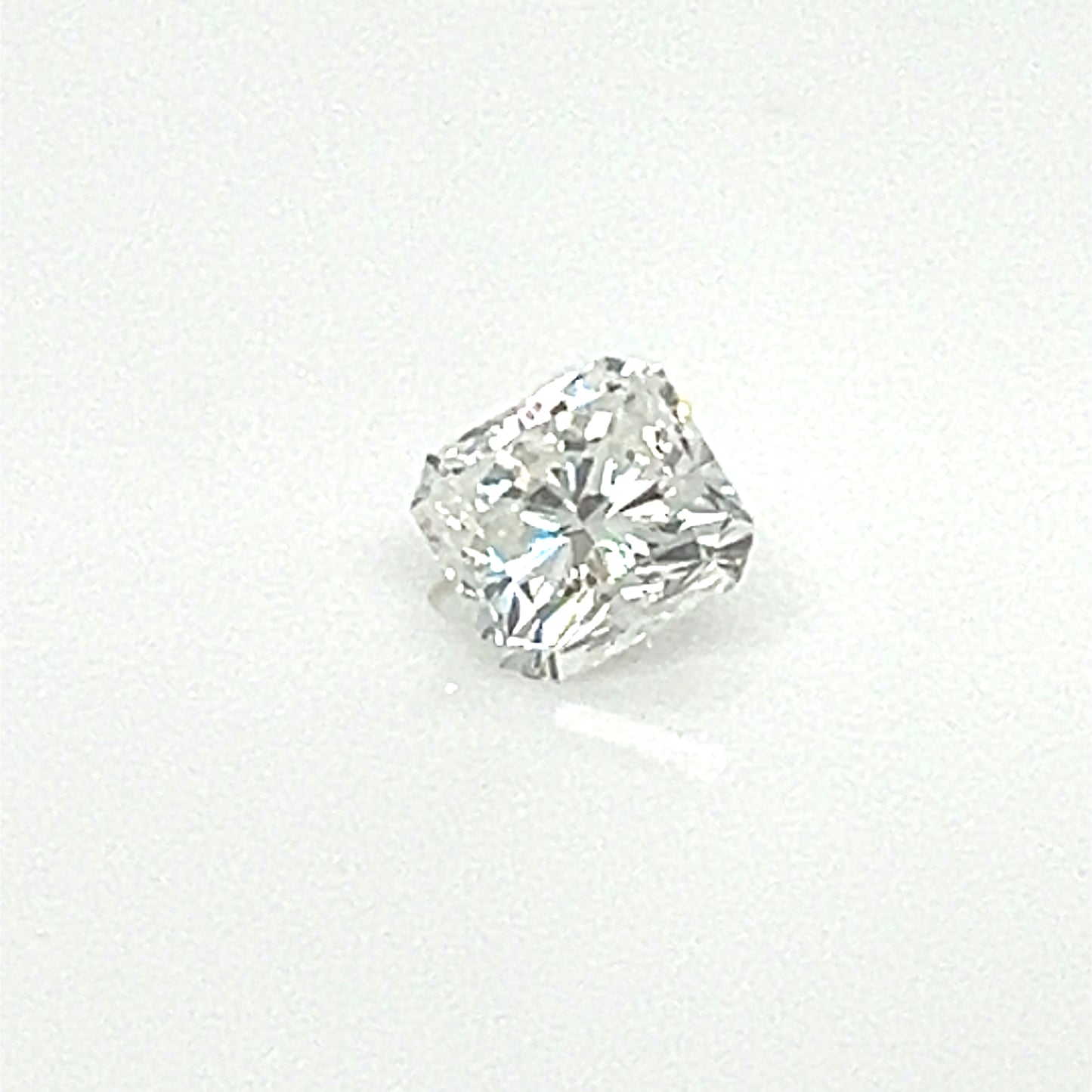 .80CT RADIANT F-VS2          EX / V.G.