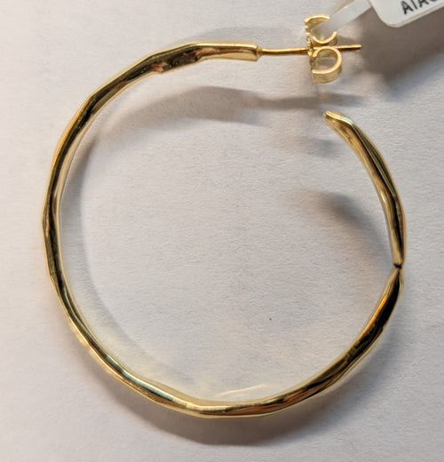 Classico Medium Faceted Hoop
