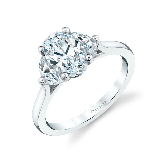 Melisandre Oval Cut 3-Stone Diamond Engagement Mounting