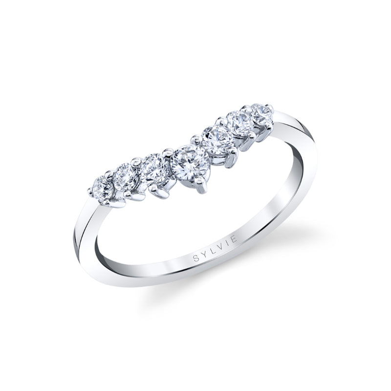 Round Diamond Curved Wedding Band