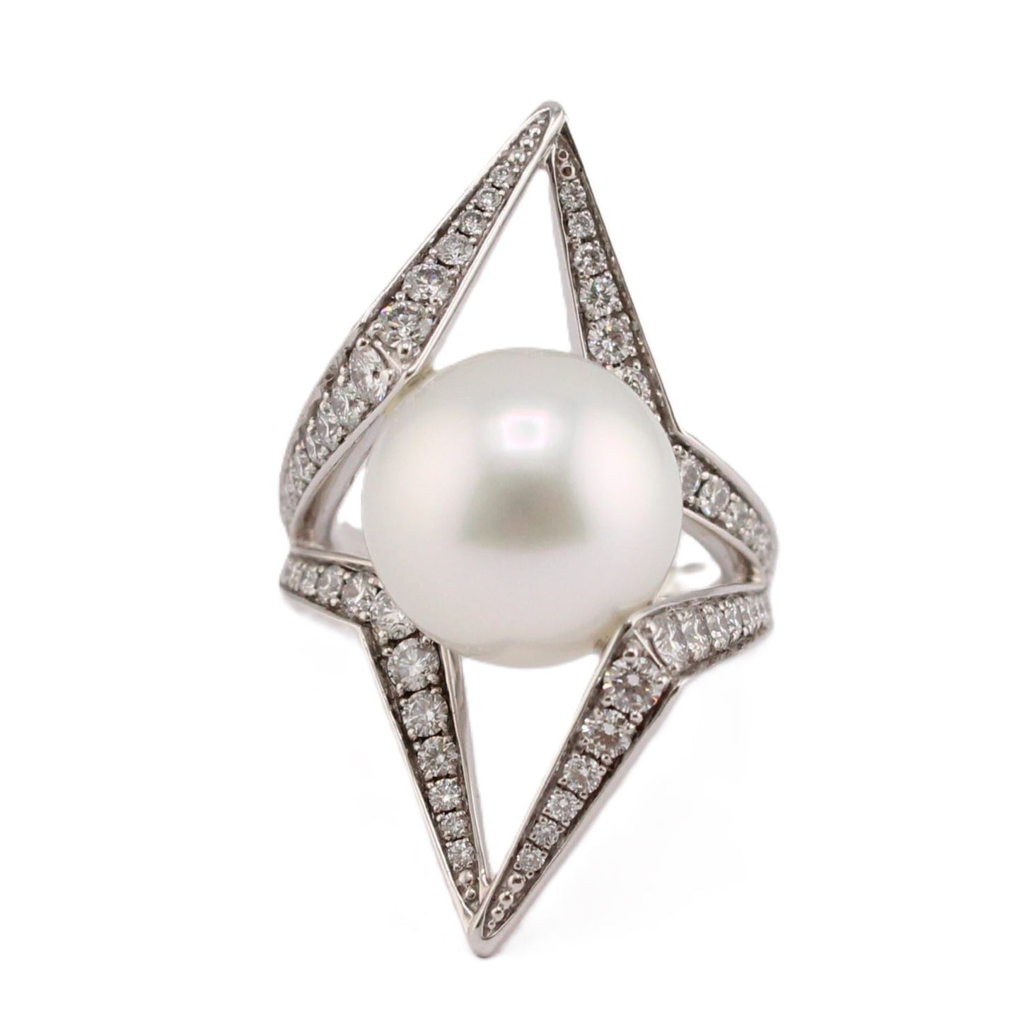 White South Sea Pearl & Diamond Ring
