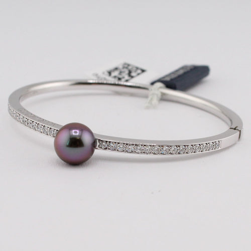Classic South Sea Collection Black South Sea Pearl and Diamond Bangle
