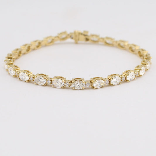 Oval & Round Cut Diamond Line Bracelet