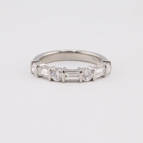 Baguette & Round Diamond Band