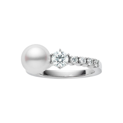 Akoya Cultured Pearl Diamond Ring