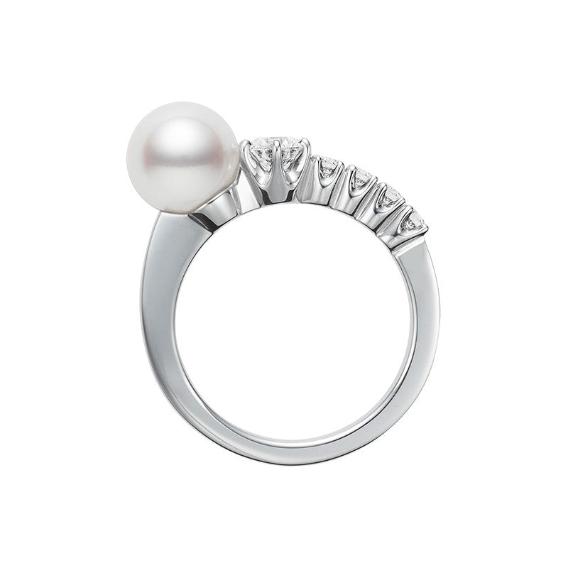 Akoya Cultured Pearl Diamond Ring