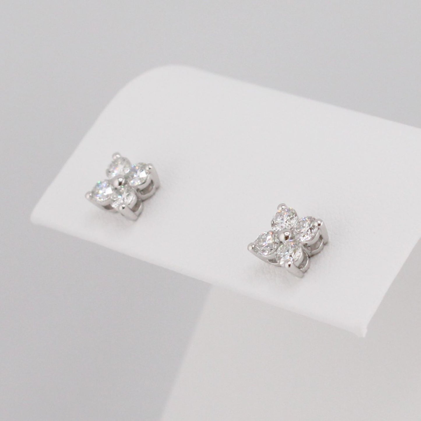 Diamond Cluster Earring