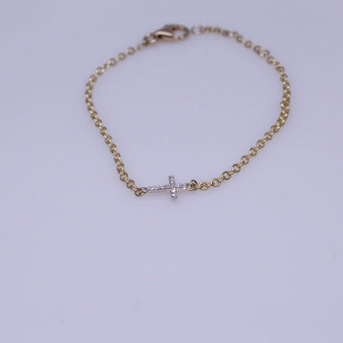 Affair Diamond Cross Chain Bracelet