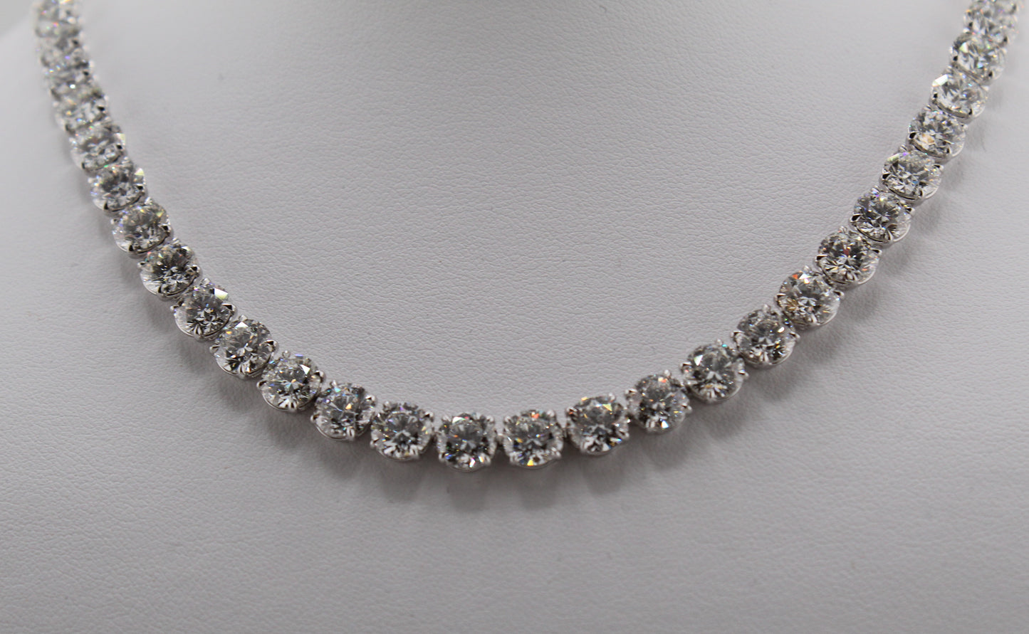 Certed Diamond Line Necklace