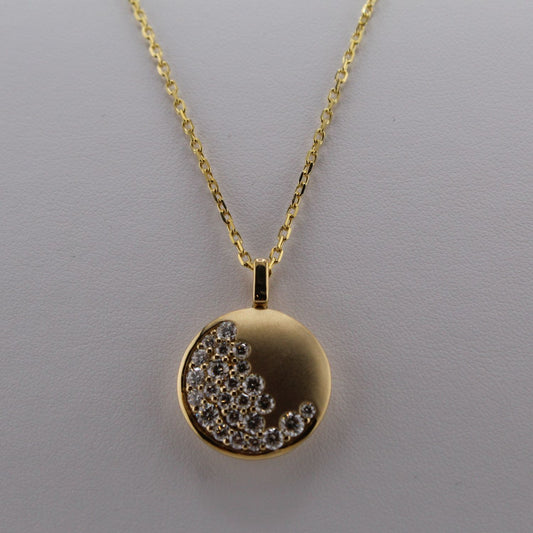 Diamond Pendant Chain Necklace