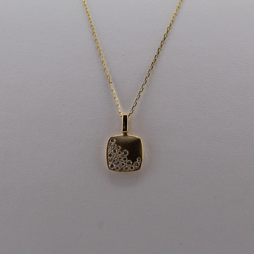 Diamond Pendant Chain Necklace